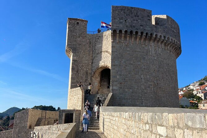 private-city-wall-tour-of-dubrovnik