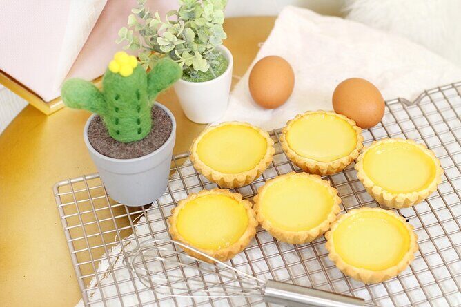 (Private class) Hong Kong gourmet baking experience class: Hong Kong-style egg tart + custard mooncake - Key Points