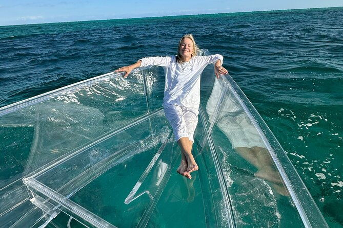 private-clear-boat-experience-in-grace-bay