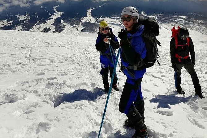 private-climb-to-llaima-volcano