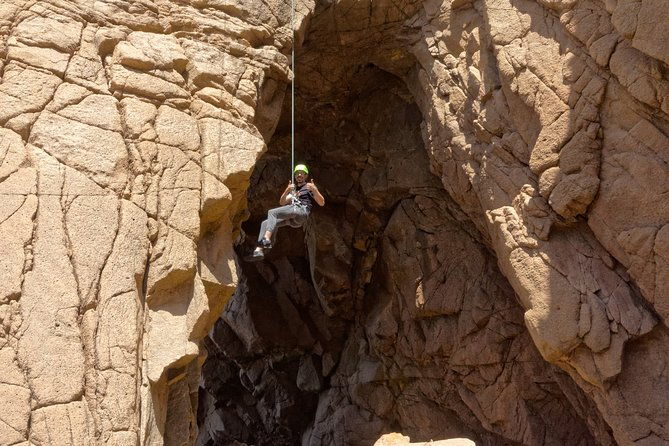 private-climbing-by-the-cliffs-of-cabo-da-roca