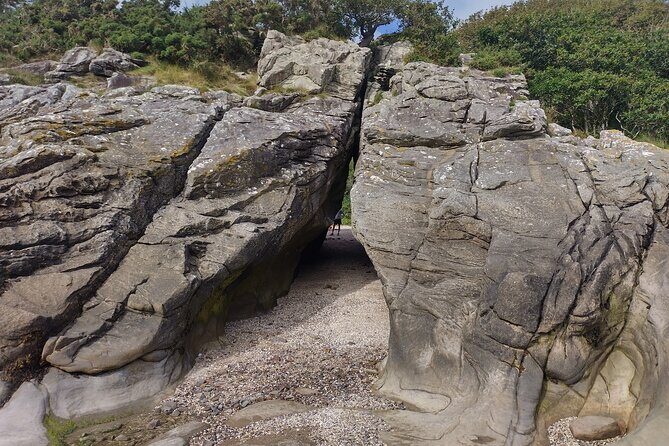 Private Climbing Sessions at Powillimount Beach, West Scotland - Key Points