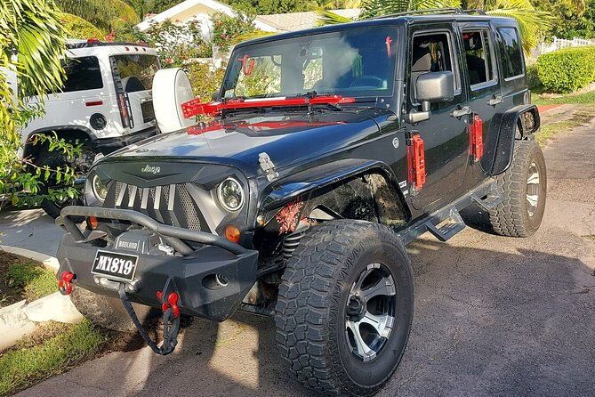 private-cmv-jeep-off-roading-tour-in-montserrat
