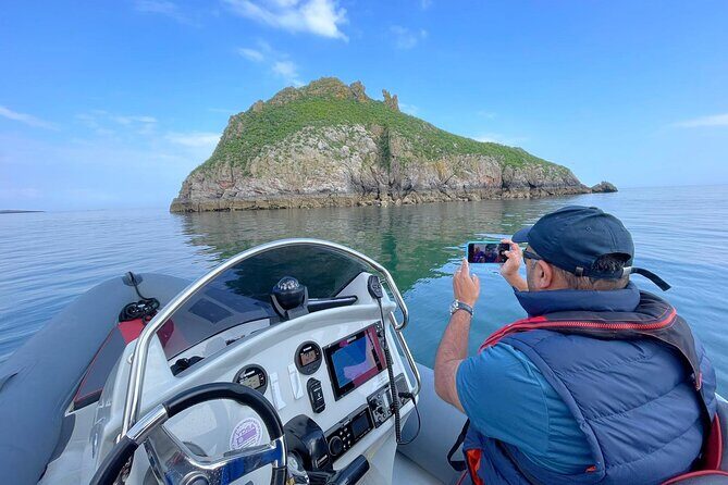 Private Coastal Boat Tour in Torquay - FAQ