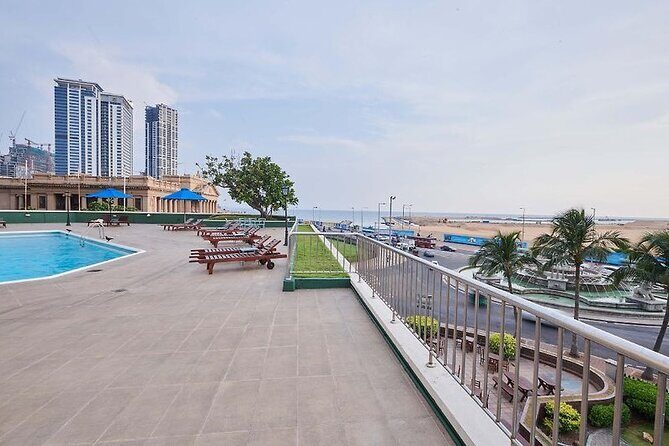 Private Colombo City Tour With High Tea In Galadari Hotel - Exploring Colombo’s Landmarks: A Step-by-Step Breakdown