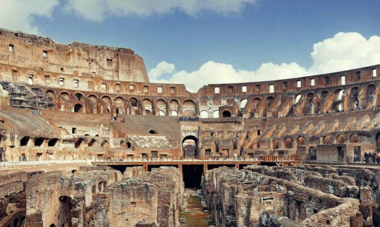 private-colosseum-roman-forum-and-palatine-walking-tour