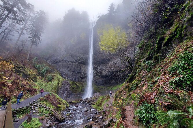 private-columbia-river-gorge-half-day-tour