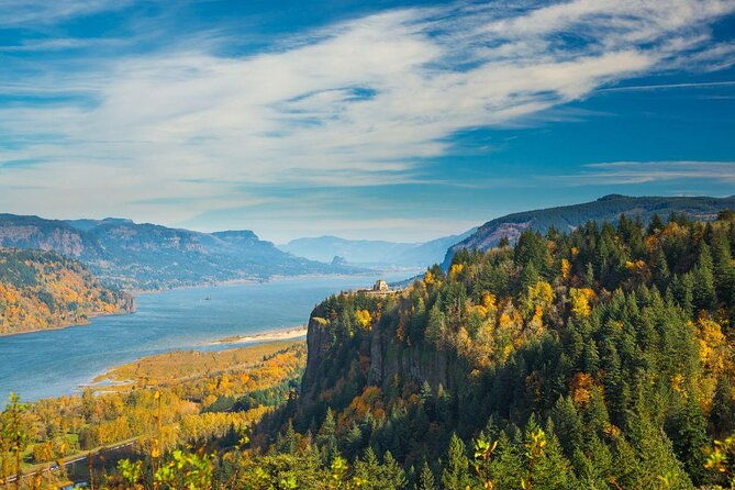 private-columbia-river-gorge-waterfalls-and-wine-tour