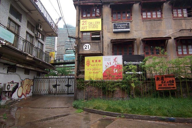 Private Contemporary Art Walking Tour in Shanghai - Key Points