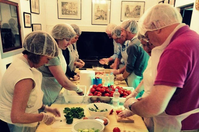 private-cooking-class-in-traditional-andalusian-housing