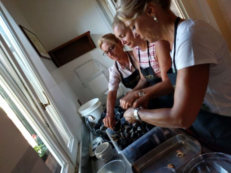 private-cooking-class-with-le-locandiere