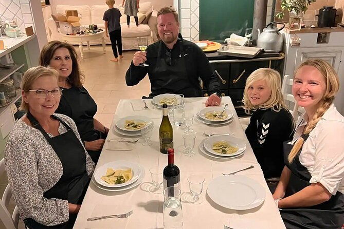 private-cooking-lesson-with-a-typical-italian-family