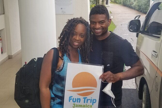 private-coral-spring-ocean-eden-mbj-airport-transfer-to-from
