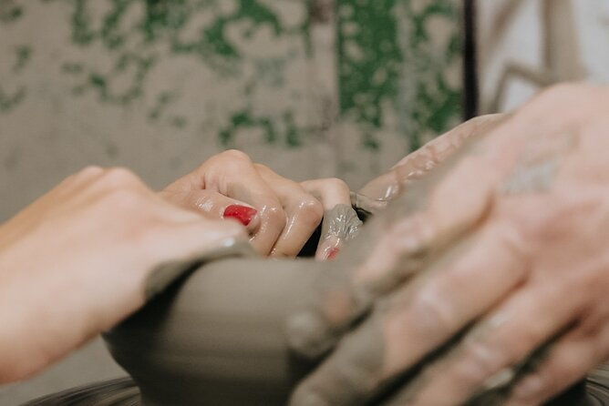 private-course-of-apulian-ceramics-in-masseria
