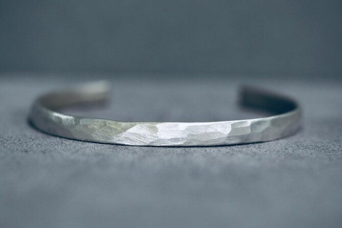 private-craft-your-own-bangle-handmade-experience-in-tokyo
