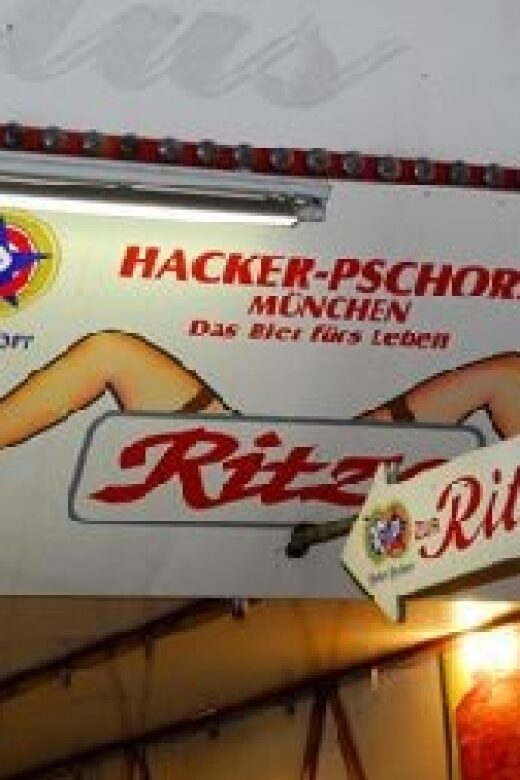 Private Crime Tour of Hamburg - Discover Hamburg’s Dark Side with a Private Crime Tour