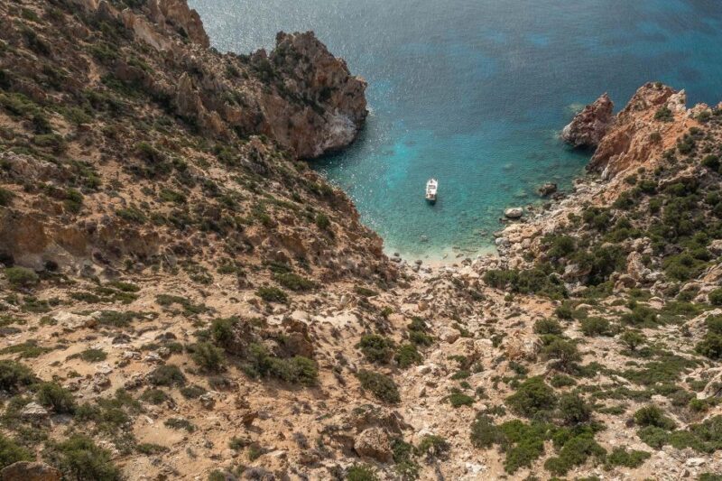 Private Cruise  Day Pollonia Polyaigos - The Itinerary in Detail