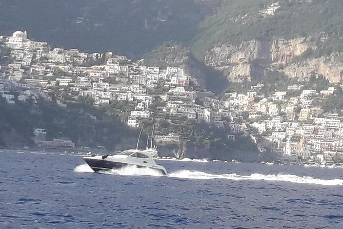 private-cruise-from-naples-to-capri-and-amalfi-coast-yacht-50-2