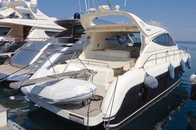 private-cruise-from-naples-to-capri-and-amalfi-coast-yacht-50-3