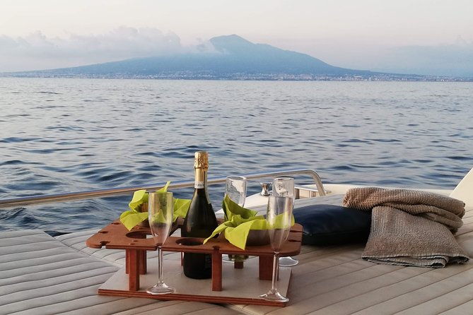 private-cruise-to-capri-and-amalfi-coast-from-positano-or-amalfi-yacht-50