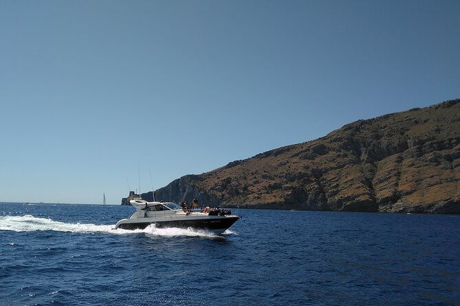 private-cruise-to-capri-and-amalfi-coast-from-positano-or-amalfi-yacht-50