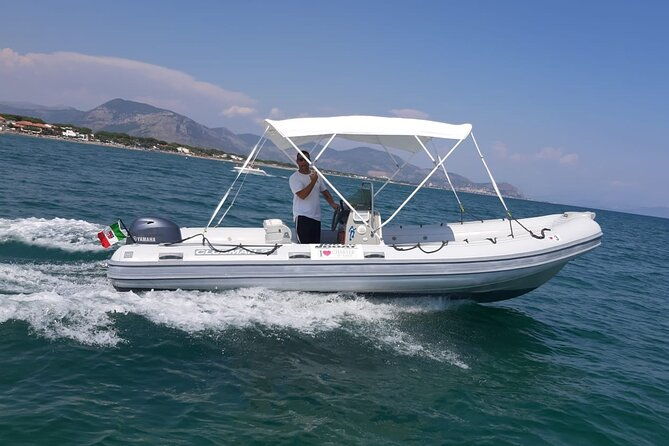 private-cruise-to-the-pontine-islands-on-board-the-clubman-21-dinghy