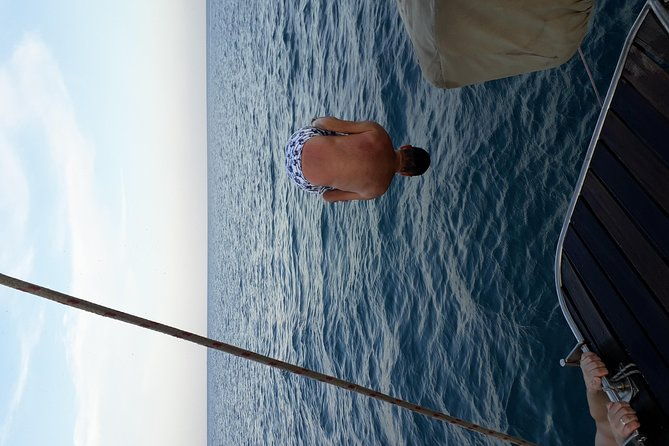 private-cruise-with-a-sailing-yacht-koursaros