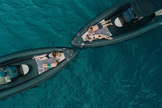 private-cruise-with-speedboat-kleftiko-sarakiniko-sykia-cave
