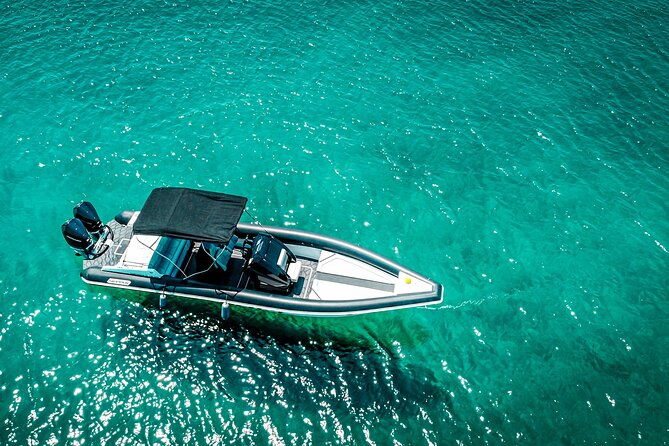 private-cruise-with-speedboat-kleftiko-sarakiniko-sykia-cave