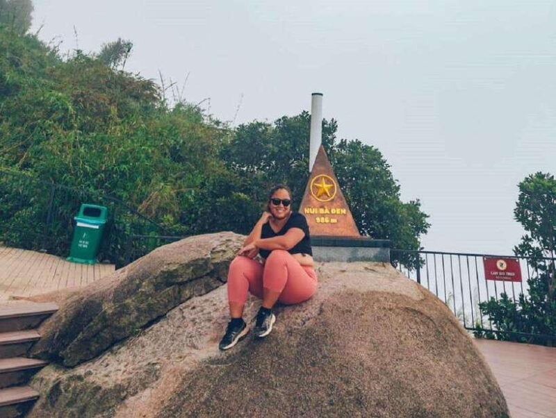 private-cu-chi-cao-dai-and-black-virgin-mountain-tour