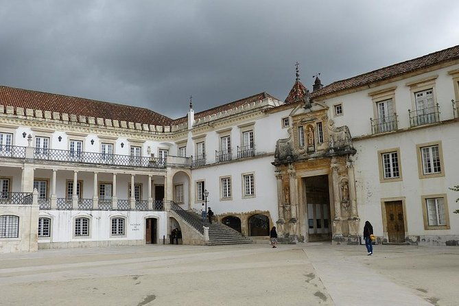 private-cultural-tour-aveiro-and-coimbra-from-porto-2