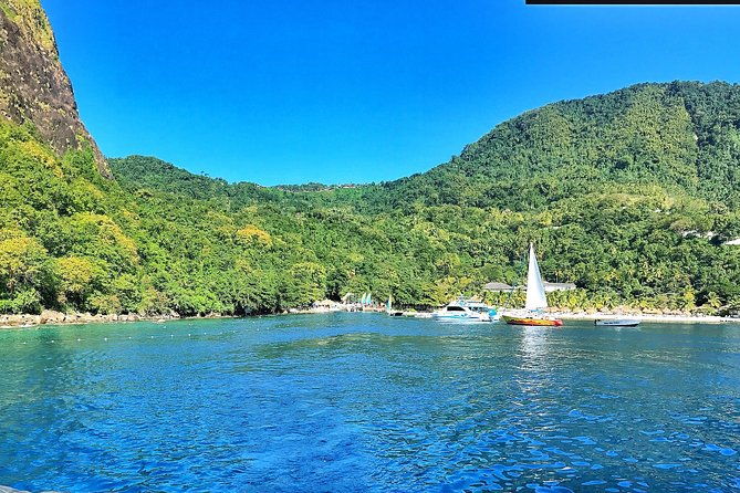 private-custom-coastal-cruise-st-lucia-full-day