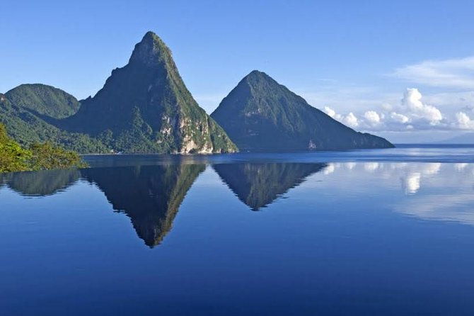 private-custom-coastal-cruise-st-lucia-full-day