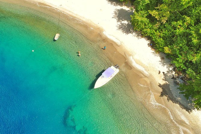private-custom-coastal-cruise-st-lucia-half-day