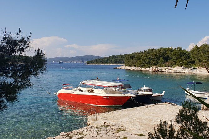 private-custom-island-hopping-speedboat-tour-from-hvar