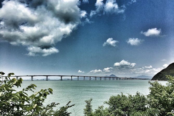 Private custom layover tour - Big Buddha and Tai O - 7 hours - Why This Tour Is Worth Considering