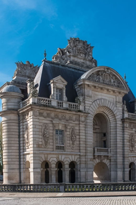 private-custom-tour-with-a-local-guide-lille