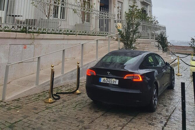 private-customizable-tour-of-lisboa-porto-with-transfer