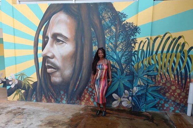 private-customize-tour-to-bob-marleys-nine-mile-and-dunns-river-falls-2