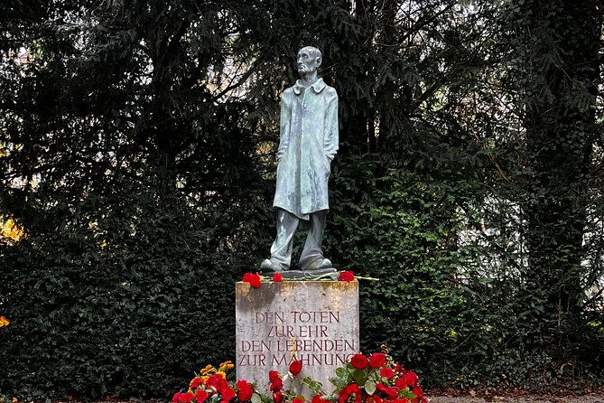 private-dachau-concentration-camp-memorial-site-tour-from-munich-2