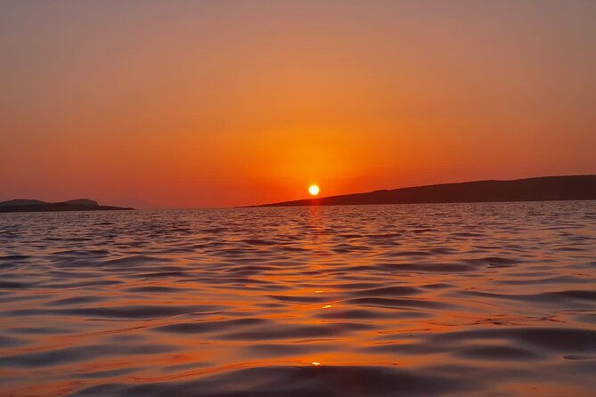 private-daily-sailing-cruise-to-discover-the-highlights-of-milos
