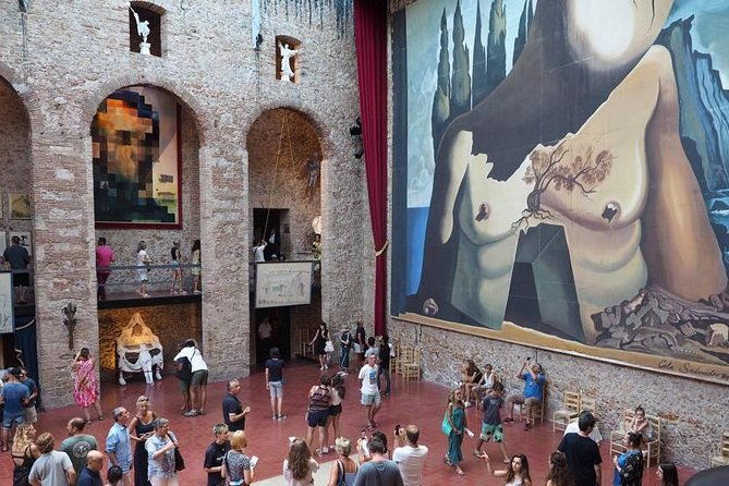 private-dali-museum-and-tour-from-barcelona