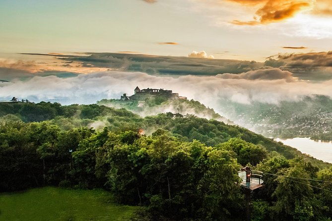 private-danube-bend-experience-with-a-comfortable-air-conditioned-car