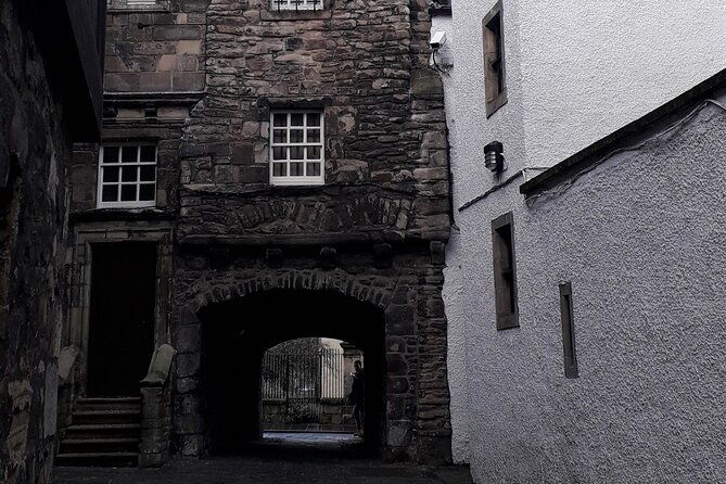 private-dark-history-tour-eerie-edinburgh