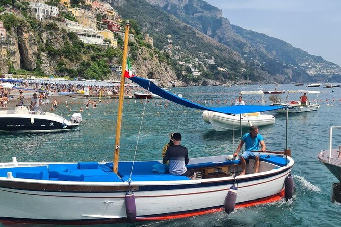 private-day-aboard-a-typical-boat-from-positano-to-amalfi
