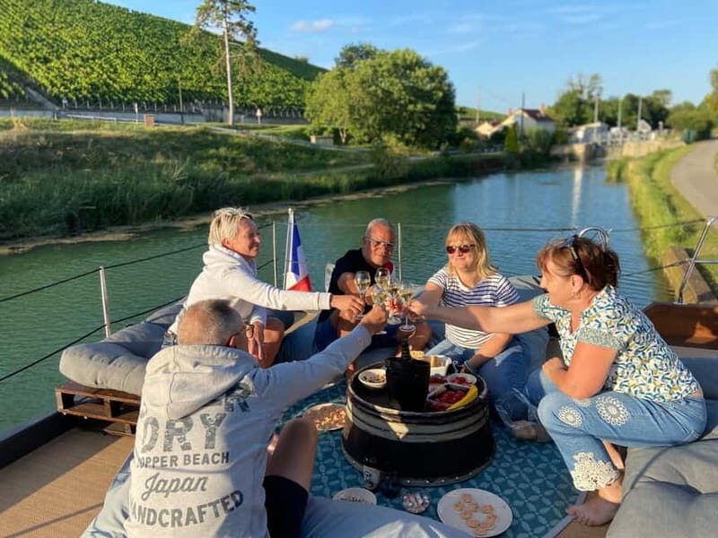 Private day - Cruise through the Champagne vineyards - Key Points
