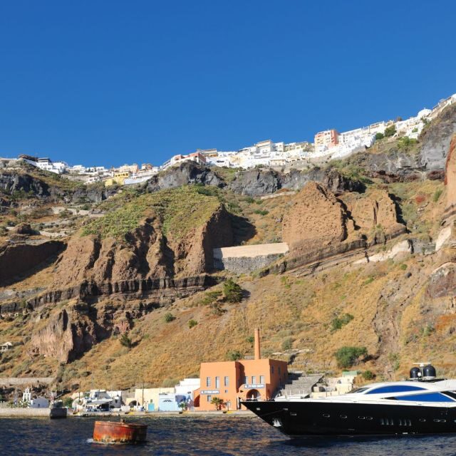 Private Day from Santorini to Thirasia via Red beach. - Key Points