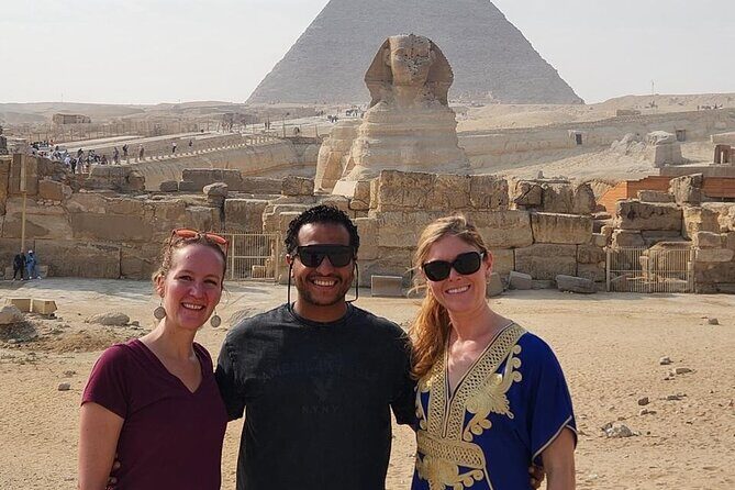 private Day pyramids tour and Grand Egyptian Museum - FAQ