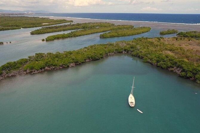 private-day-sail-south-coast-of-puerto-rico