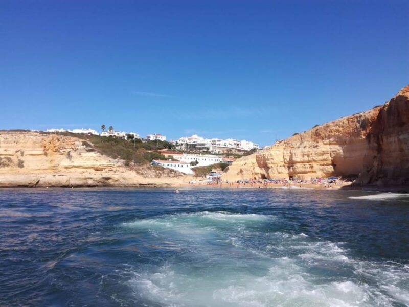 private-day-tour-algarve-with-portimao-city-and-benagil-cave